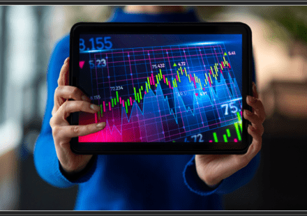 Top 10 Technical Indicators for Trading: Beginner’s Guide 2026